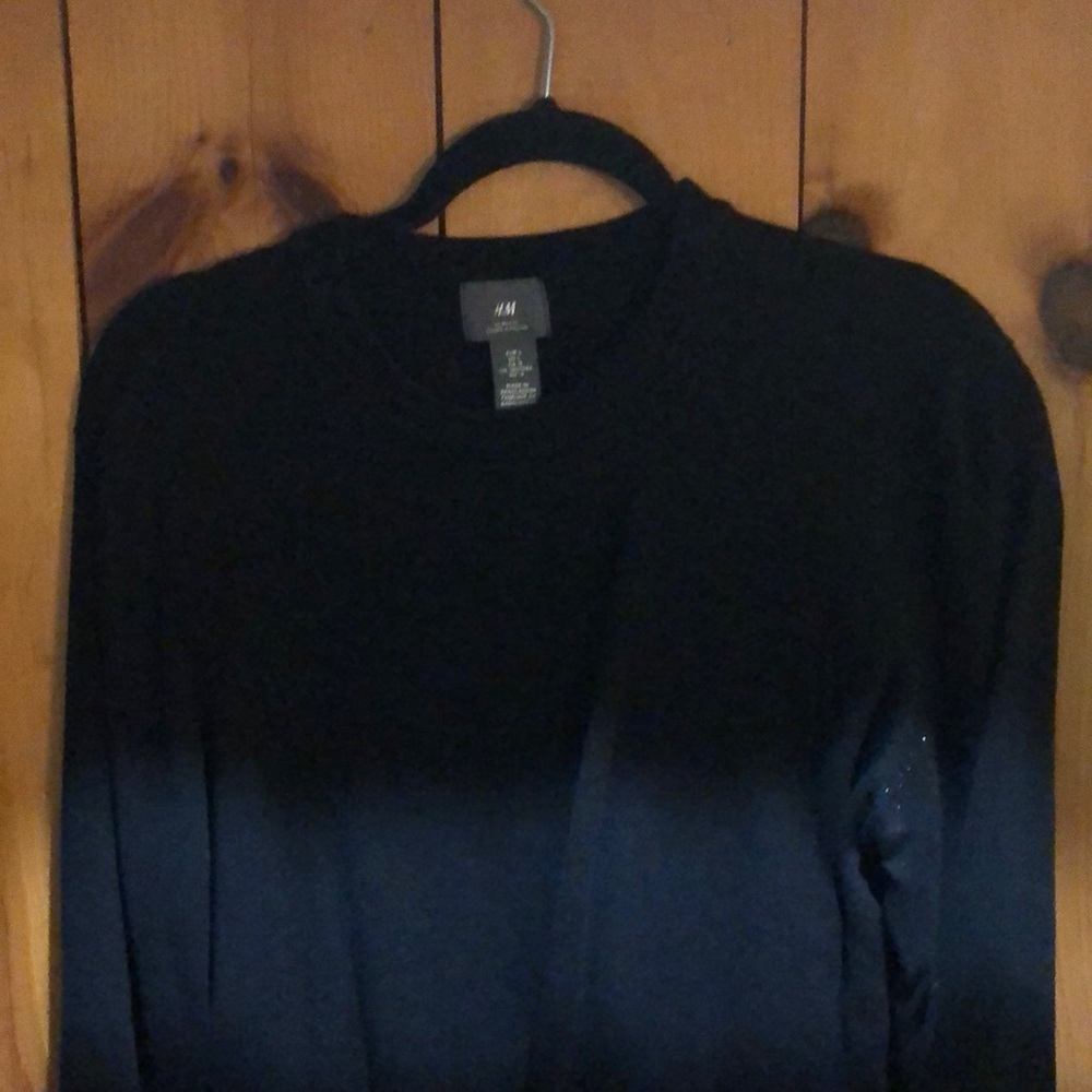 HM sweater.